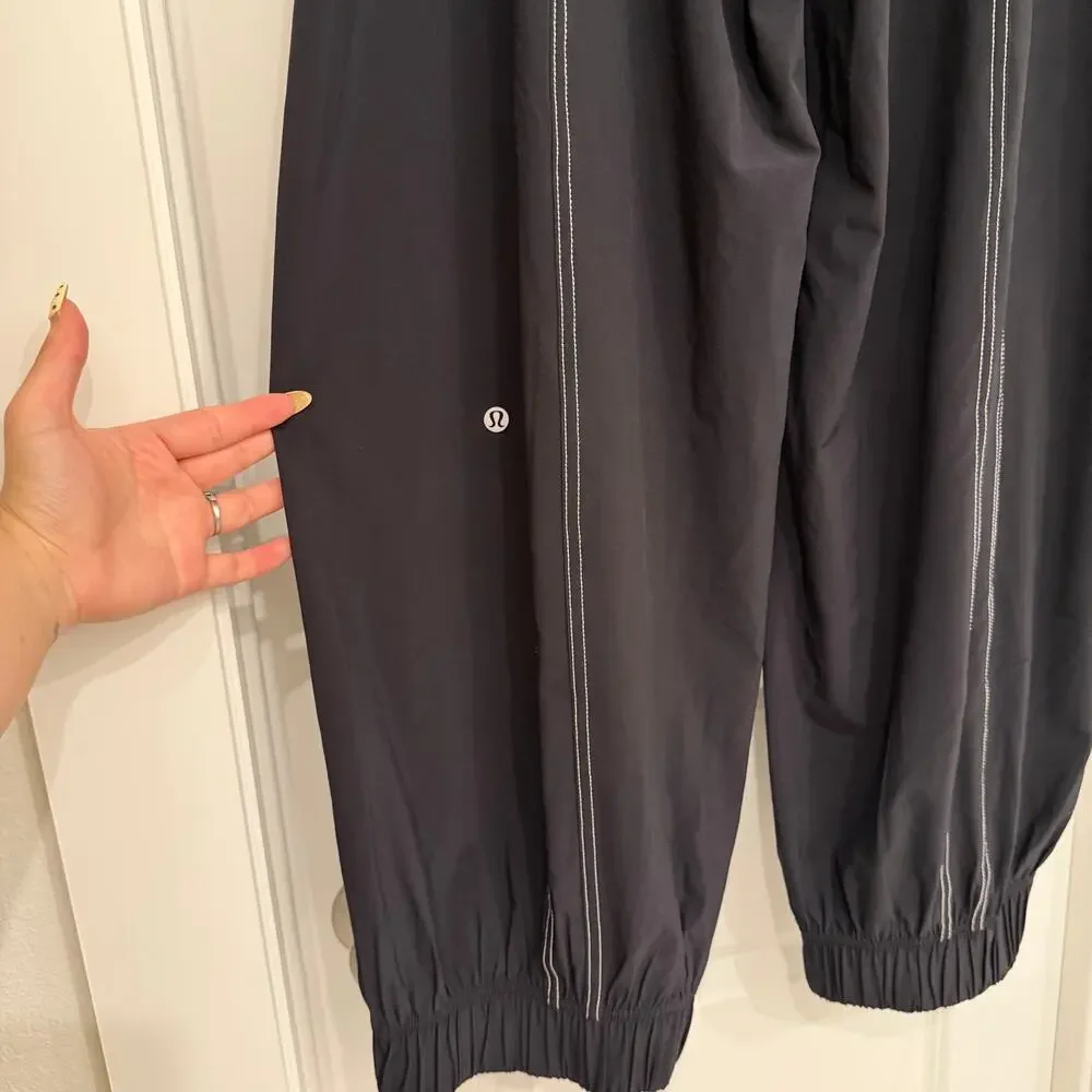 lululemon athletica your easy